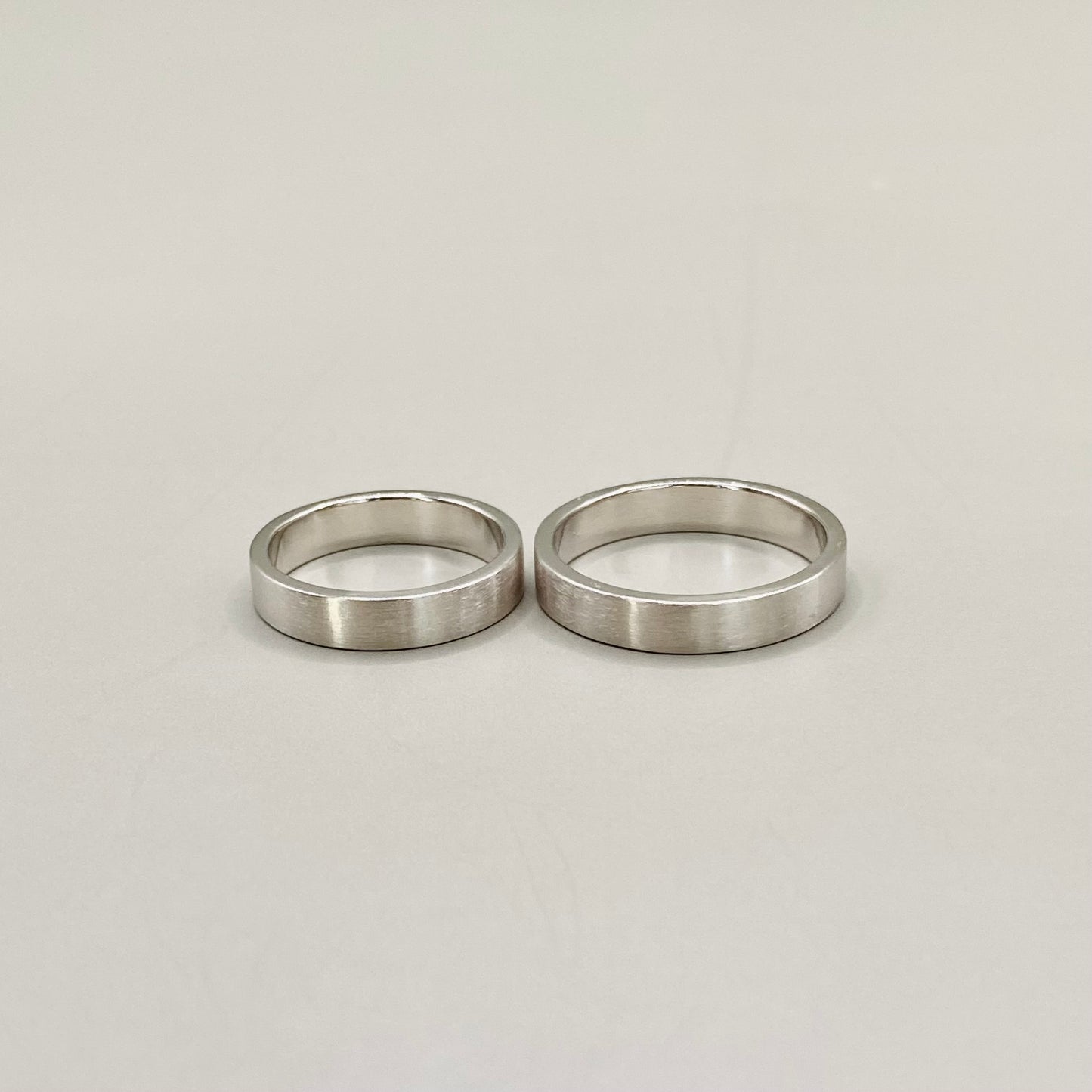 ARGOLLAS CUADRADAS PLATA PALADIO