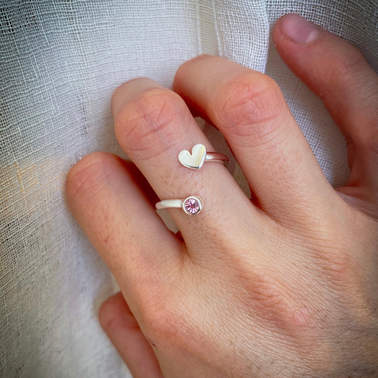 ANILLO CORAZÓN PIEDRAS